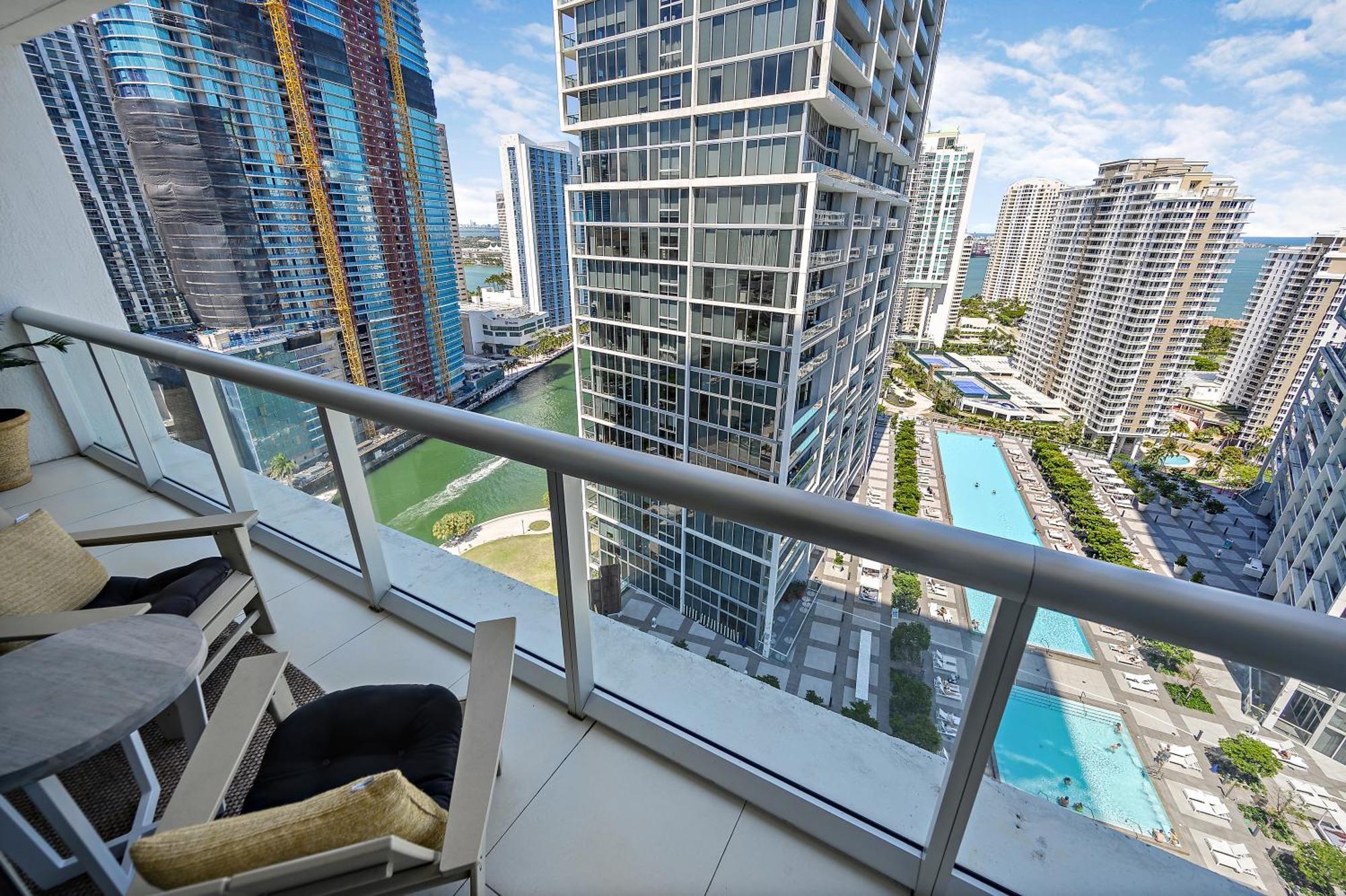 Icon Brickell Residences Miami Exterior photo