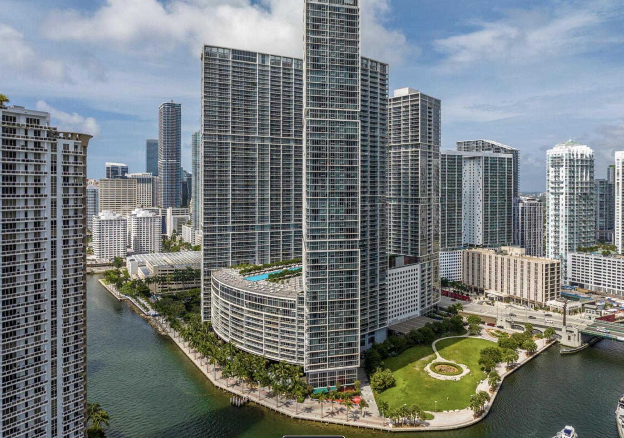 Icon Brickell Residences Miami Exterior photo